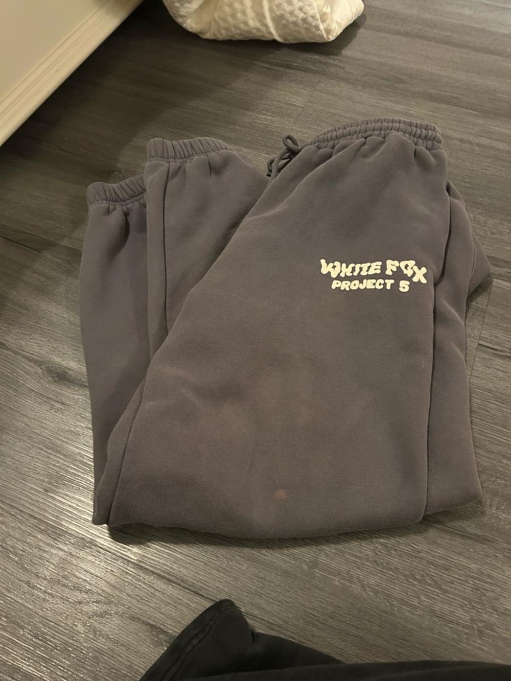 White Fox Boutique Charcoal Gray Project 5 Fleece Joggers